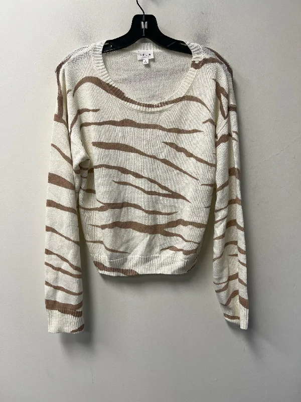 Lelis Size M white & tan Acrylic Tiger Long Sleeve Crop Round Neck Sweater