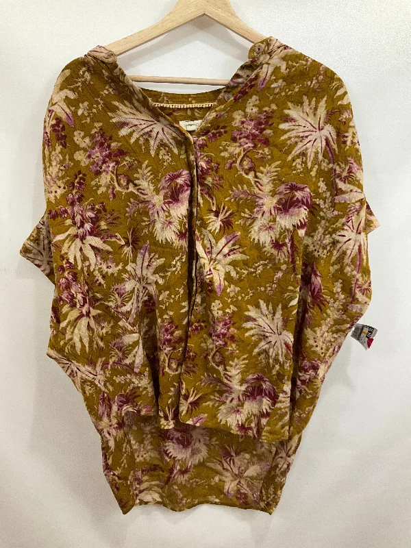 Top Short Sleeve By Pilcro In Floral Print, Size: Xl