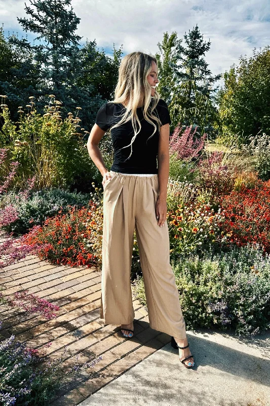 Edge Line Wide Leg Pants